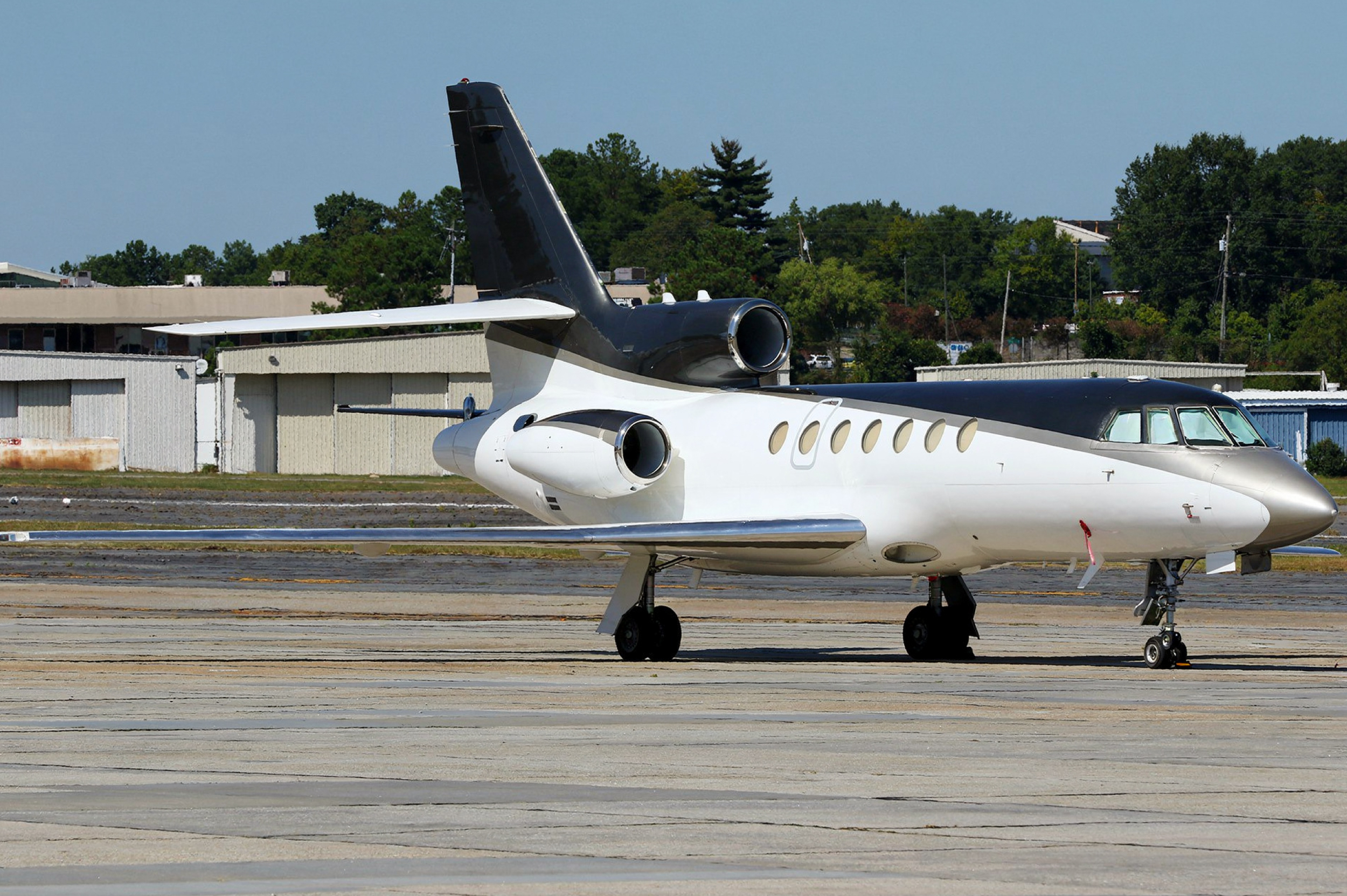 Dassault Falcon 50 private jet for charter