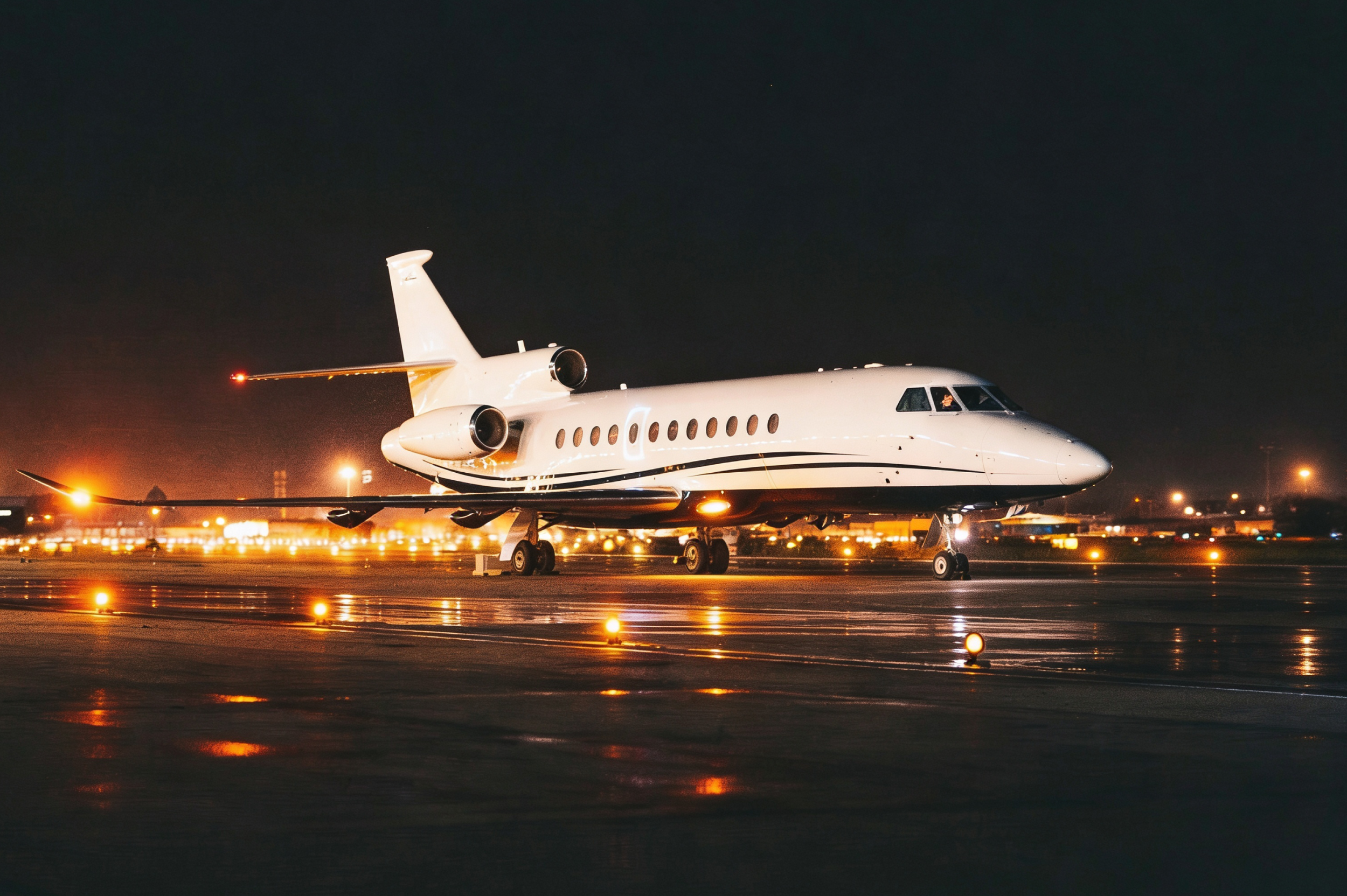 Dassault Falcon 900 private jet for charter